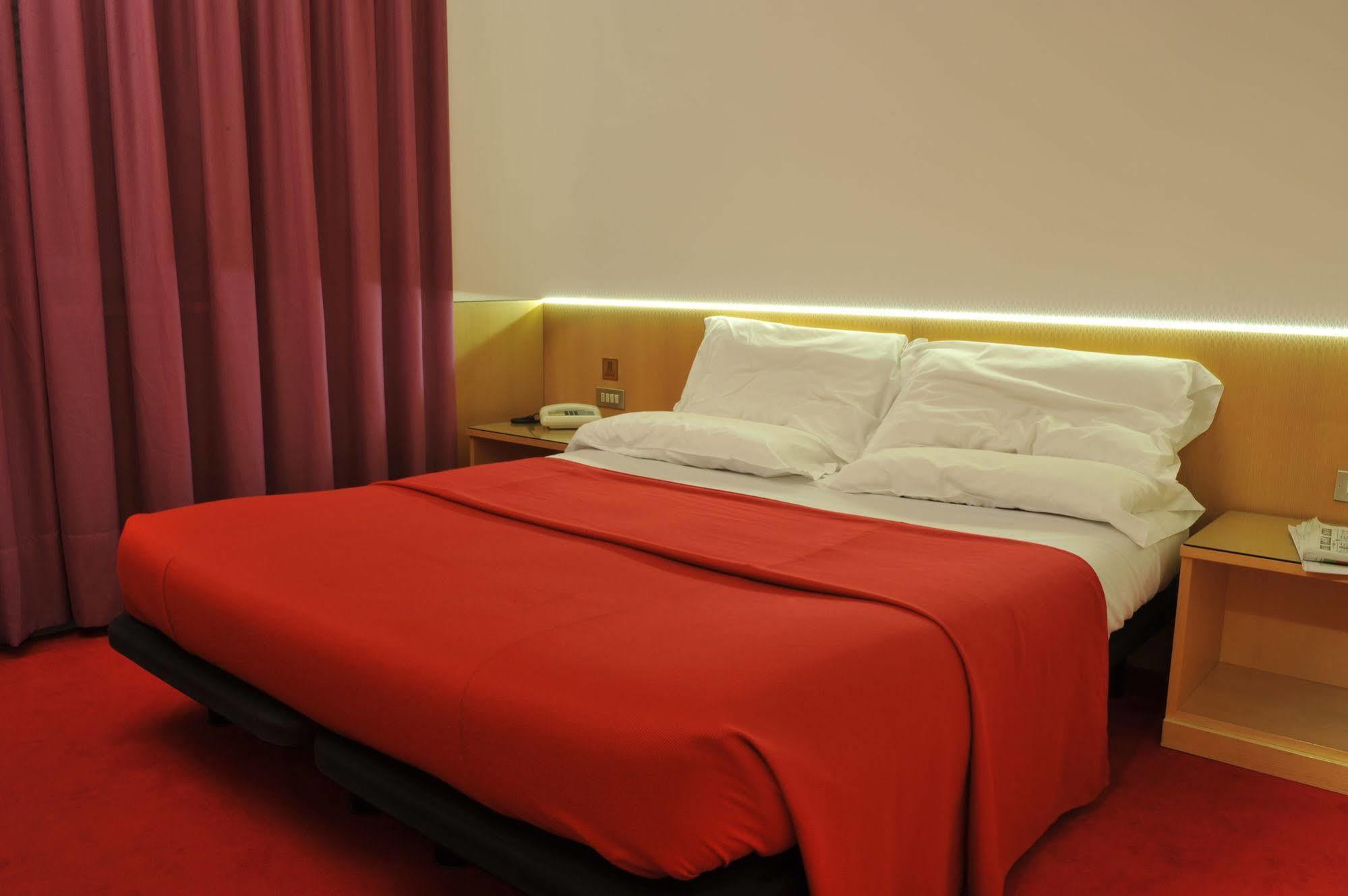 Hotel Ariane Thiene Dış mekan fotoğraf
